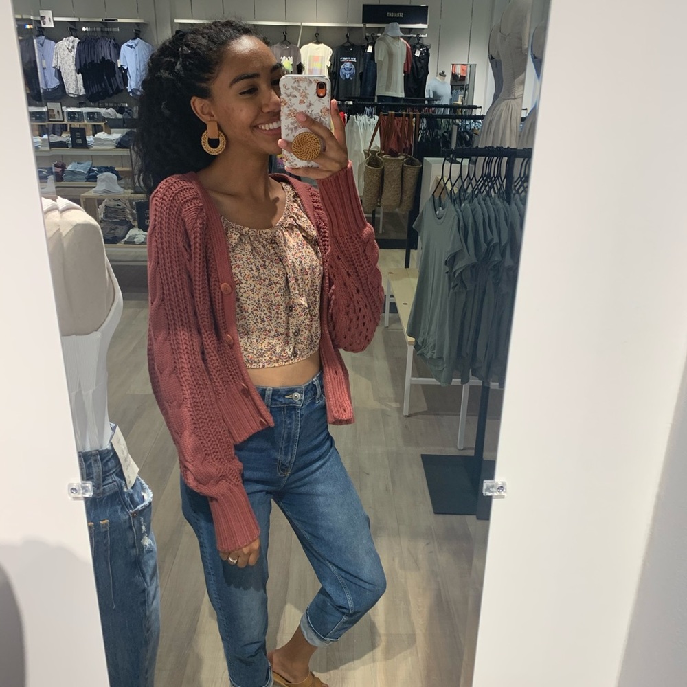 ISO Abercrombie & Fitch Cardigan